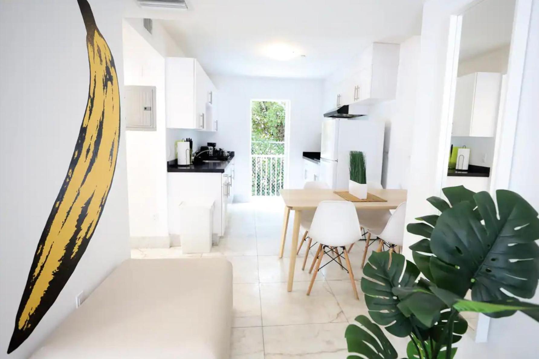 South Beach 2 Bedroom Family & Pet Friendly Apartment With Balcony & Free Parking 마이애미 비치 외부 사진